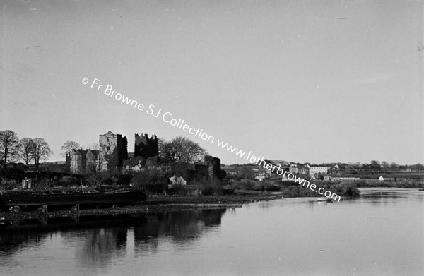 CARRICK CASTLE DISTANT VIEWS